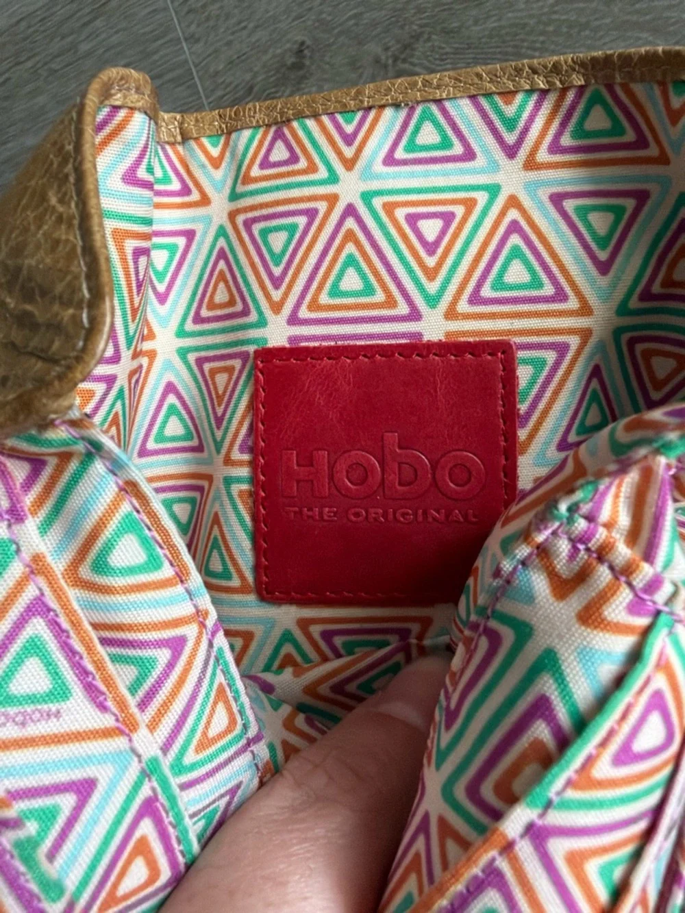 Hobo international Leather Trifold Wallet in Tan - Picture 4 of 5